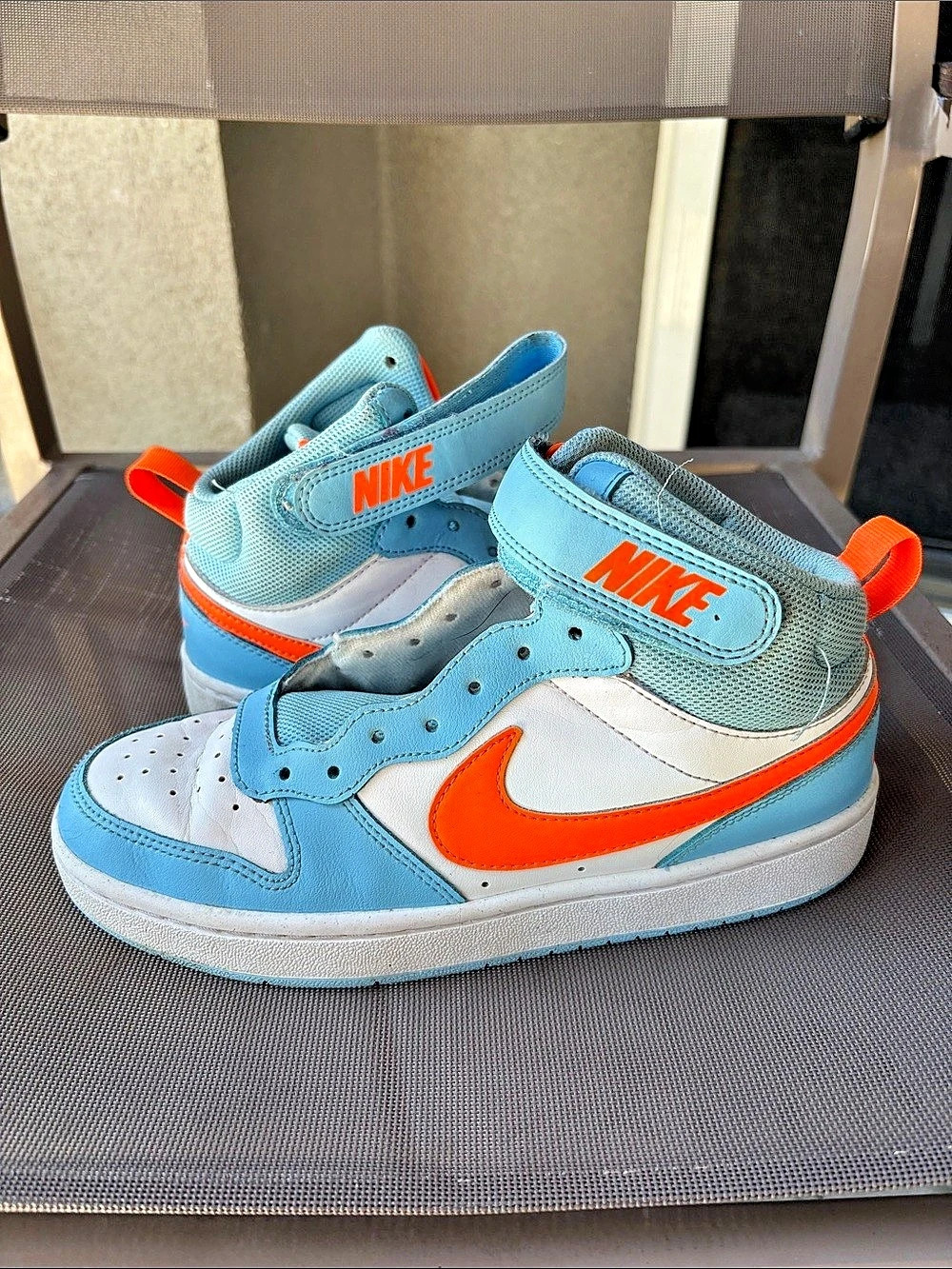 Nike Air Jordan 1 Mid Boys US 5.5Y Blue & Orange - NO LACES